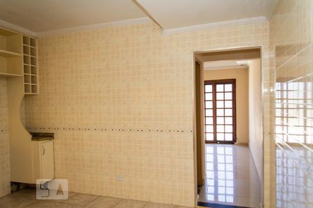 Casa à venda com 120m², 2 quartos e 2 vagasCozinha