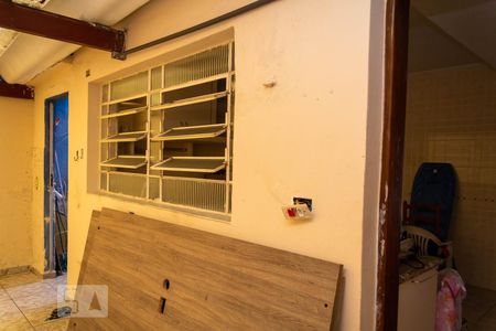 Casa à venda com 120m², 2 quartos e 2 vagasQuintal / Área de serviço