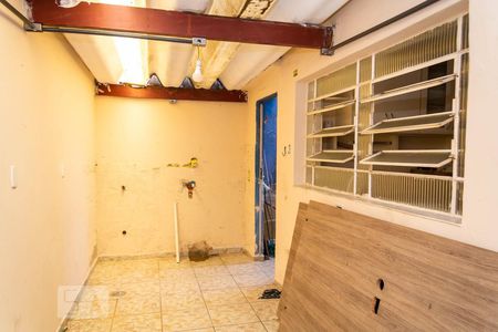 Casa à venda com 120m², 2 quartos e 2 vagasQuintal / Área de serviço