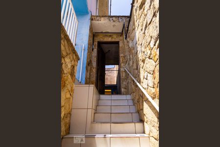 Casa à venda com 120m², 2 quartos e 2 vagasEntrada