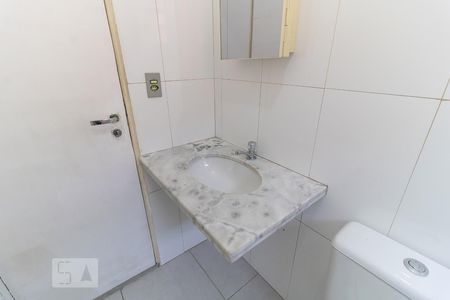 Casa à venda com 50m², 1 quarto e sem vagaBanheiro
