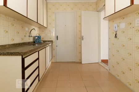 Apartamento para alugar com 90m², 2 quartos e 1 vagaCozinha