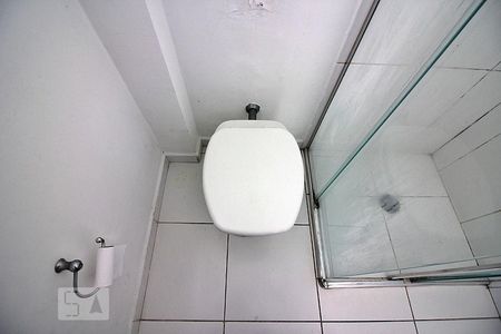 Apartamento para alugar com 65m², 2 quartos e 1 vagaDetalhes do Banheiro