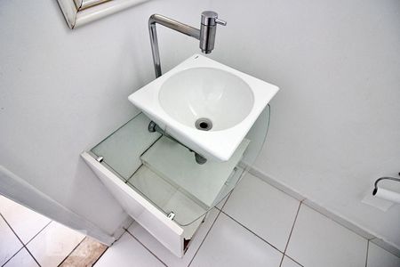 Apartamento para alugar com 65m², 2 quartos e 1 vagaDetalhes do Banheiro