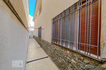 Casa para alugar com 150m², 2 quartos e 1 vagaCorredor