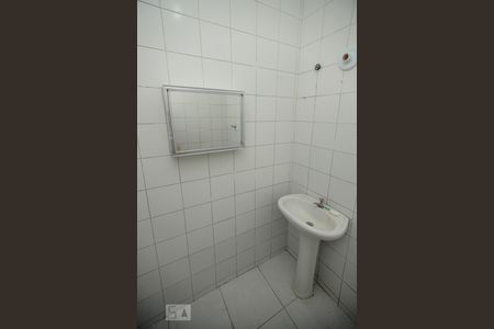 Casa para alugar com 80m², 1 quarto e sem vagaBanheiro