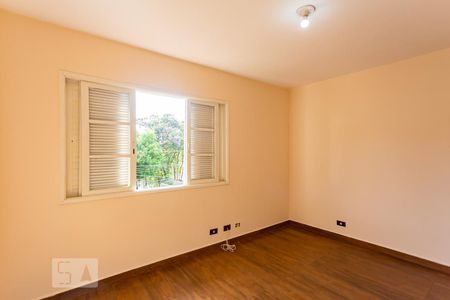 Casa à venda com 210m², 4 quartos e 3 vagas Casa à venda com 210m², 4 quartos e 3 vagasQuarto 3