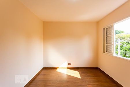 Casa à venda com 210m², 4 quartos e 3 vagas Casa à venda com 210m², 4 quartos e 3 vagasQuarto 3