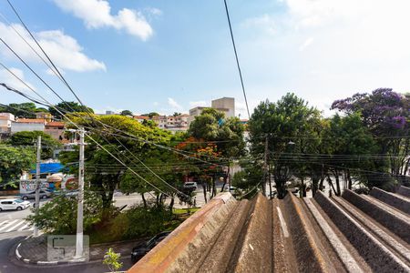 Casa à venda com 210m², 4 quartos e 3 vagas Casa à venda com 210m², 4 quartos e 3 vagasVista