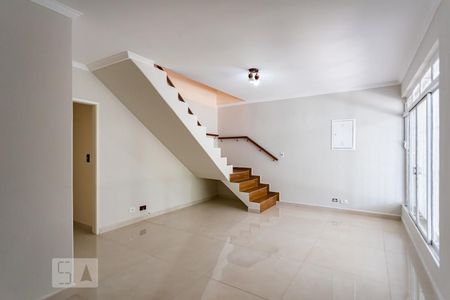 Casa à venda com 210m², 4 quartos e 3 vagasSala