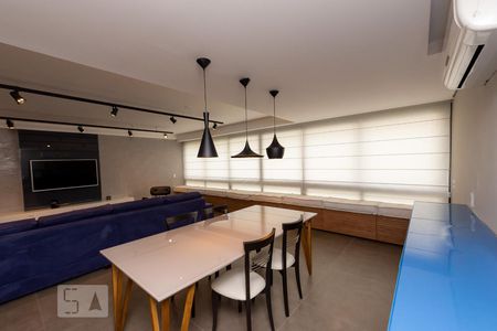 Apartamento à venda com 105m², 1 quarto e 1 vagaSala