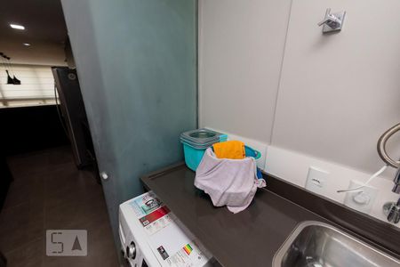 Apartamento à venda com 105m², 1 quarto e 1 vagaÁrea de Serviço