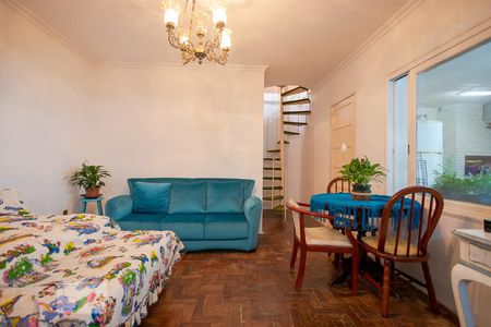 Sala 2 de casa à venda com 5 quartos, 250m² em Santa Maria Goretti, Porto Alegre