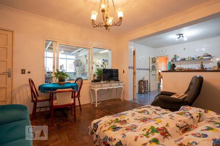 Sala 2 de casa à venda com 5 quartos, 250m² em Santa Maria Goretti, Porto Alegre