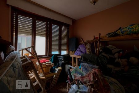 Casa à venda com 250m², 5 quartos e 3 vagas Casa à venda com 250m², 5 quartos e 3 vagasQuarto 4