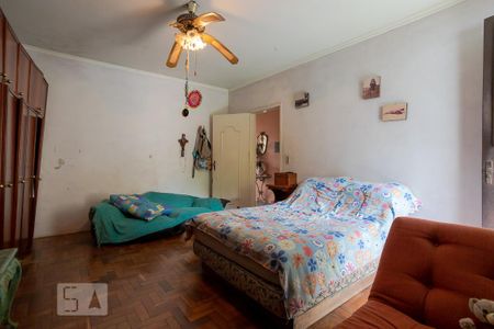 Casa à venda com 250m², 5 quartos e 3 vagas Casa à venda com 250m², 5 quartos e 3 vagasQuarto 2