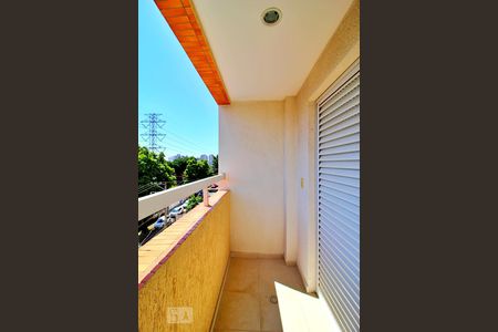 Apartamento à venda com 98m², 3 quartos e 2 vagasVaranda da Suíte