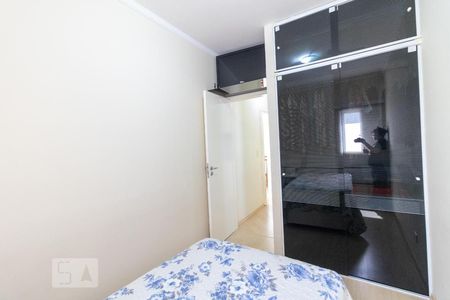 Dormitório 1 de apartamento para alugar com 2 quartos, 50m² em Vila Valparaíso, Santo André