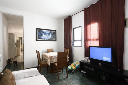 Sala de casa à venda com 2 quartos, 125m² em Vila Jacuí, São Paulo