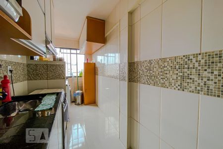 Apartamento à venda com 49m², 2 quartos e 1 vagaCozinha