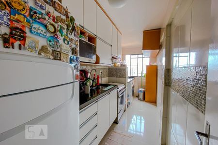 Apartamento à venda com 49m², 2 quartos e 1 vagaCozinha