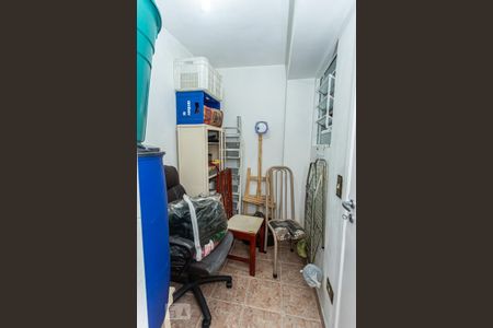 Casa à venda com 185m², 3 quartos e 5 vagas Casa à venda com 185m², 3 quartos e 5 vagasQuarto de Serviço