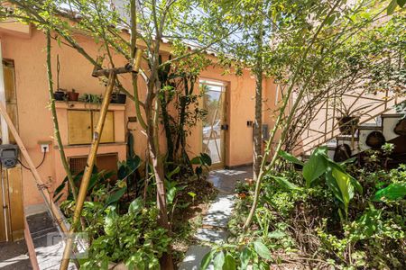 Casa à venda com 185m², 3 quartos e 5 vagas Casa à venda com 185m², 3 quartos e 5 vagasJardim