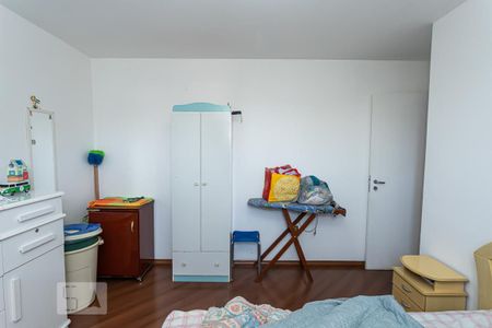 Casa à venda com 185m², 3 quartos e 5 vagas Casa à venda com 185m², 3 quartos e 5 vagasQuarto 2