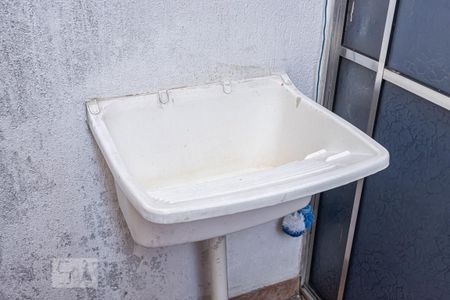 Casa à venda com 185m², 3 quartos e 5 vagas Casa à venda com 185m², 3 quartos e 5 vagasDetalhe quintal