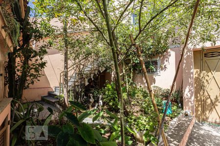 Casa à venda com 185m², 3 quartos e 5 vagas Casa à venda com 185m², 3 quartos e 5 vagasJardim