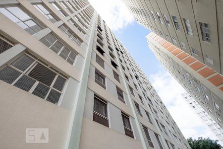 Apartamento para alugar com 136m², 3 quartos e 1 vaga Apartamento para alugar com 136m², 3 quartos e 1 vagaFachada