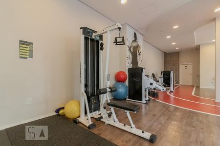 Apartamento à venda com 83m², 2 quartos e 2 vagasAcademia