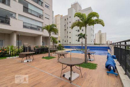Apartamento à venda com 83m², 2 quartos e 2 vagasPiscina