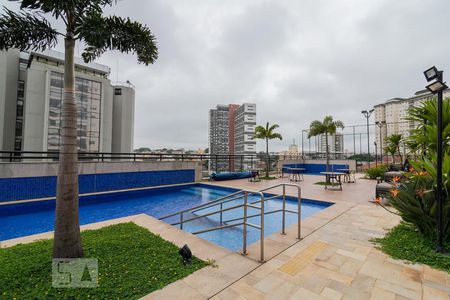 Apartamento à venda com 83m², 2 quartos e 2 vagasPiscina