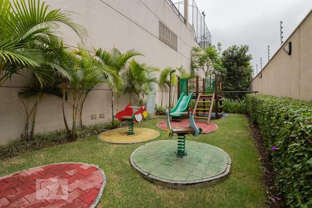 Apartamento à venda com 83m², 2 quartos e 2 vagasPlayground