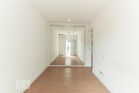 Apartamento para alugar com 93m², 3 quartos e 2 vagas Apartamento para alugar com 93m², 3 quartos e 2 vagasSuíte