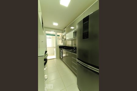 Apartamento para alugar com 93m², 3 quartos e 2 vagas Apartamento para alugar com 93m², 3 quartos e 2 vagasCozinha