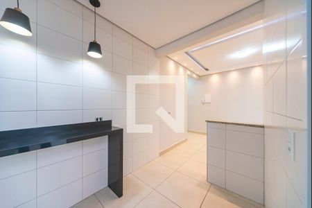 Apartamento para alugar com 56m², 2 quartos e 1 vagaCozinha 