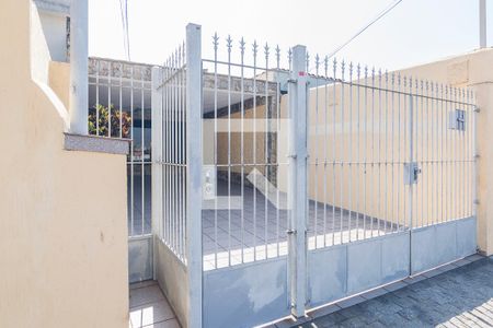 Casa para alugar com 204m², 3 quartos e 4 vagasFachada
