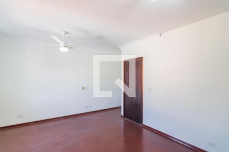 Casa para alugar com 204m², 3 quartos e 4 vagasQuarto Suite Edícula