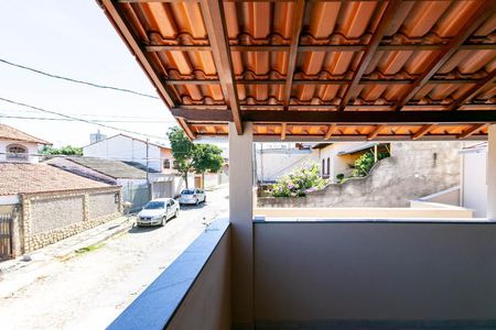 Casa para alugar com 130m², 3 quartos e 2 vagasVaranda