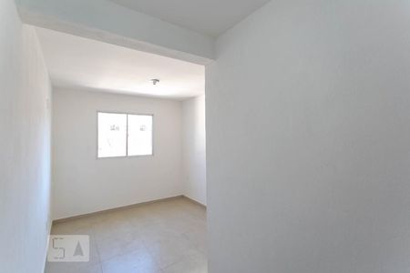 Quarto Suite de casa para alugar com 3 quartos, 130m² em Alípio de Melo, Belo Horizonte