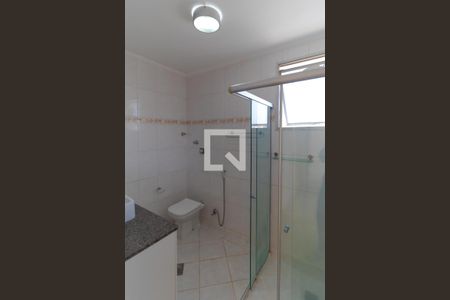 Banheiro de apartamento para alugar com 3 quartos, 94m² em Centro, Campinas