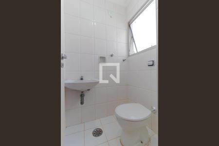 Apartamento para alugar com 94m², 3 quartos e 1 vaga Apartamento para alugar com 94m², 3 quartos e 1 vagaBanheiro de Serviço