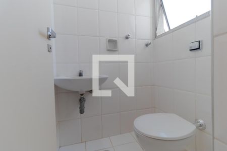 Apartamento para alugar com 94m², 3 quartos e 1 vaga Apartamento para alugar com 94m², 3 quartos e 1 vagaBanheiro de Serviço
