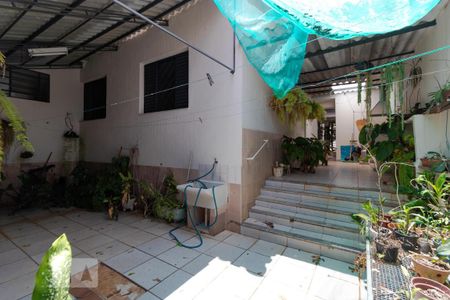 Casa à venda com 160m², 3 quartos e sem vagaQuintal