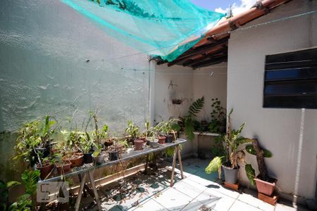 Casa à venda com 160m², 3 quartos e sem vagaQuintal