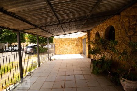 Casa à venda com 160m², 3 quartos e sem vagaGaragem
