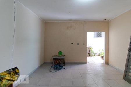 Casa à venda com 160m², 3 quartos e sem vagaSalão