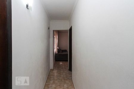 Corredor de casa à venda com 3 quartos, 160m² em Vila Santa Clara, São Paulo